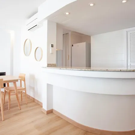 Edificio Puerto Apartment
