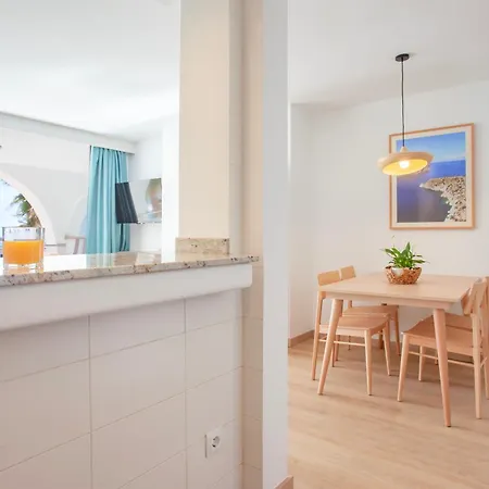 Edificio Puerto Apartment Colonia de Sant Jordi