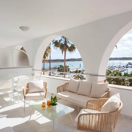 Edificio Puerto * Colonia de Sant Jordi